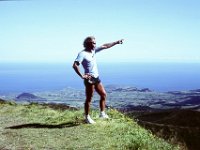 Sigi Hofer. Er wurde der erste Tauchguide der  ersten kommerziellen Tauchbasis auf Sao Miguel im Hotel Caloura, die ich 1979/80 initiierte